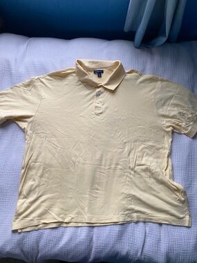 Club Room Short-Sleeve Polo Shirt in Pale Yellow